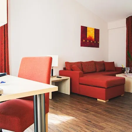 Taunustagungshotel 3*