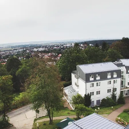 Taunustagungshotel Ξενοδοχείο Friedrichsdorf