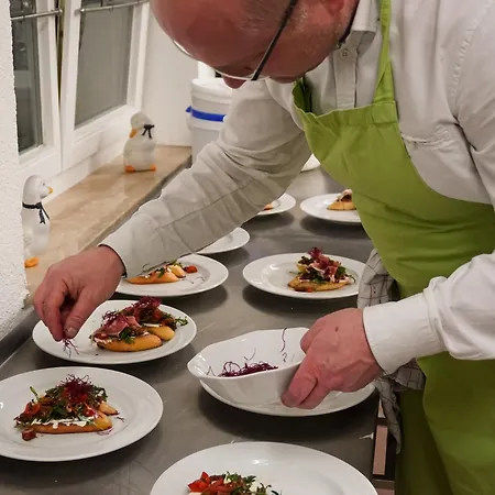 陶纳斯泰冈斯酒店 腓特烈斯多夫