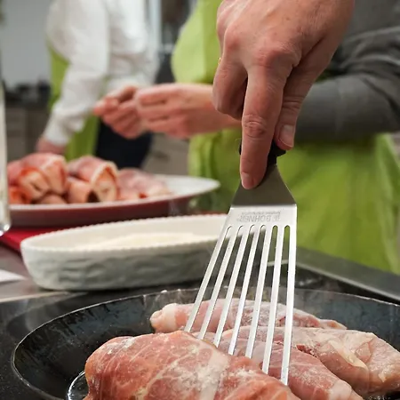 Hotel Taunustagungshotel 3*