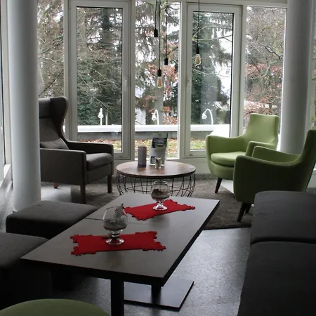 陶纳斯泰冈斯酒店 腓特烈斯多夫