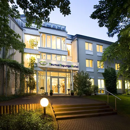 Taunustagungshotel 3*