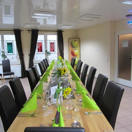 酒店 陶纳斯泰冈斯酒店