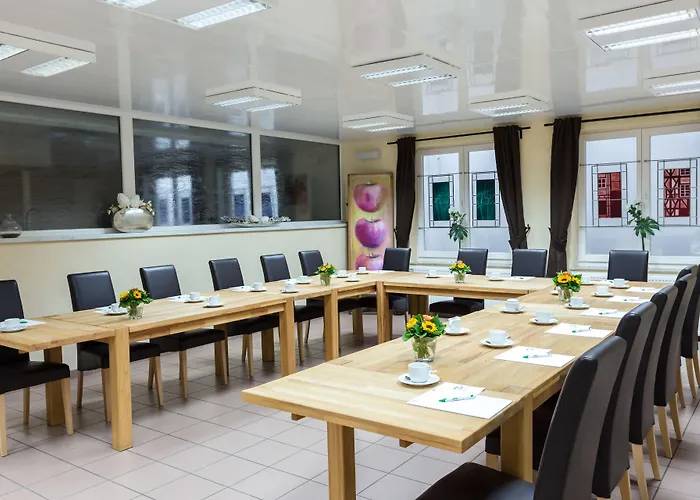 Hotel Taunustagungshotel 3*