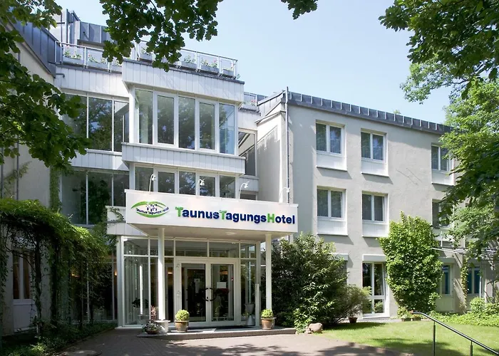 Taunustagungshotel Hotel 3*